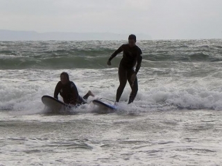  Aprendiendo a surfear 
